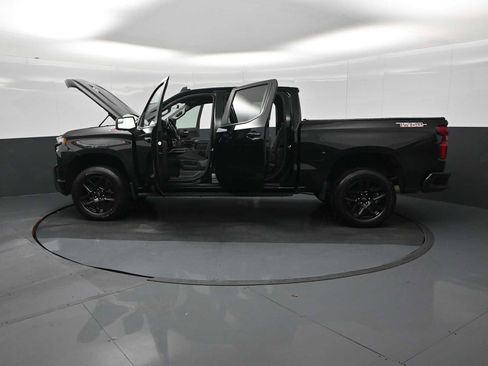 Used 2022 Chevrolet Silverado 1500 LT Trail Boss w/ Convenience Package II image 29