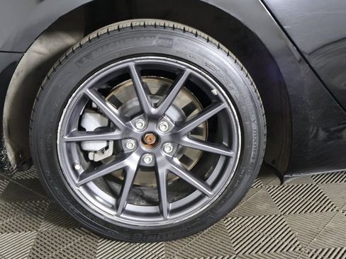 Used 2021 Tesla Model 3 Standard Range Plus image 19