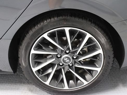 Used 2023 Hyundai Sonata Limited FWD image 19
