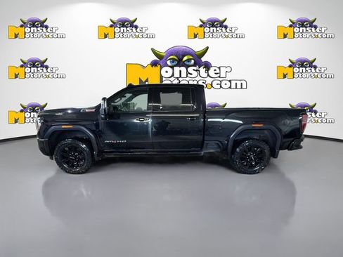 Used 2025 GMC Sierra 2500 AT4 w/ AT4 Premium Plus Package image 7