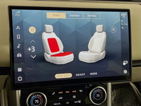 Used 2022 Land Rover Range Rover Long Wheelbase SE image 21