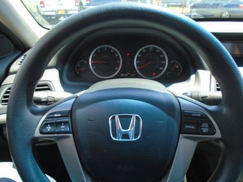 Used 2009 Honda Accord EX image 15