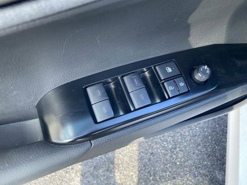 Used 2025 Toyota Camry LE image 13