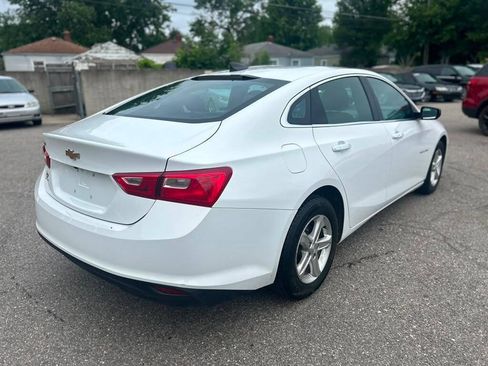 Used 2023 Chevrolet Malibu LS FWD image 5