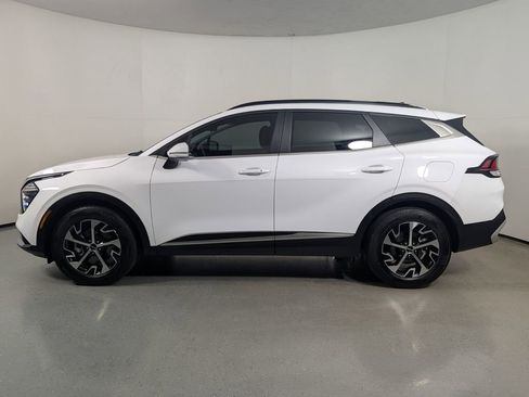 Used 2025 Kia Sportage EX w/ Premium Package FWD image 4