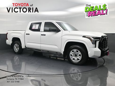 Used 2025 Toyota Tundra SR w/ SR Tow Package AWD/4WD image 1