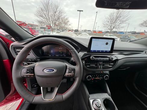 Used 2025 Ford Escape ST-Line Select image 36