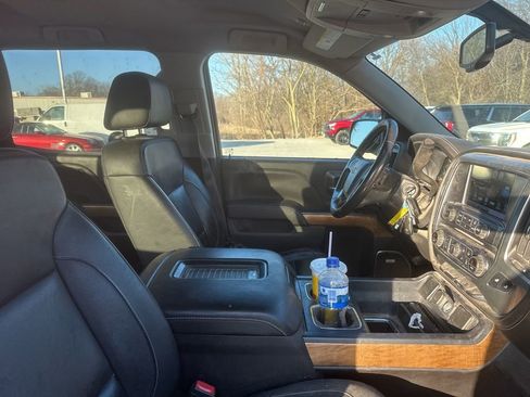 Used 2018 Chevrolet Silverado 1500 LTZ w/ Sport Package image 14