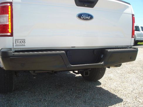 Used 2018 Ford F150 XL w/ Equipment Group 101A Mid AWD/4WD image 12