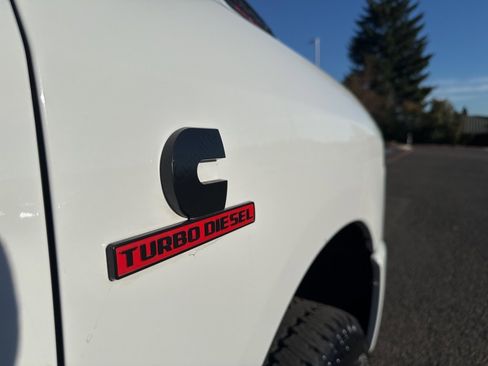 Used 2025 RAM 2500 Big Horn image 11