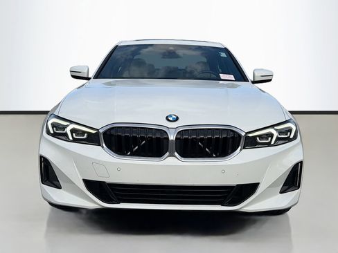 Used 2023 BMW 330i Sedan w/ Driving Assistance Package image 9