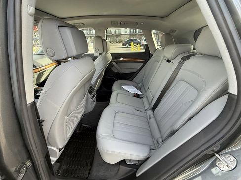 Used 2023 Audi Q5 2.0T Premium Plus w/ Premium Plus Package image 24