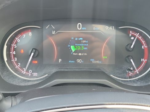 Used 2025 Toyota RAV4 XLE Premium FWD image 31