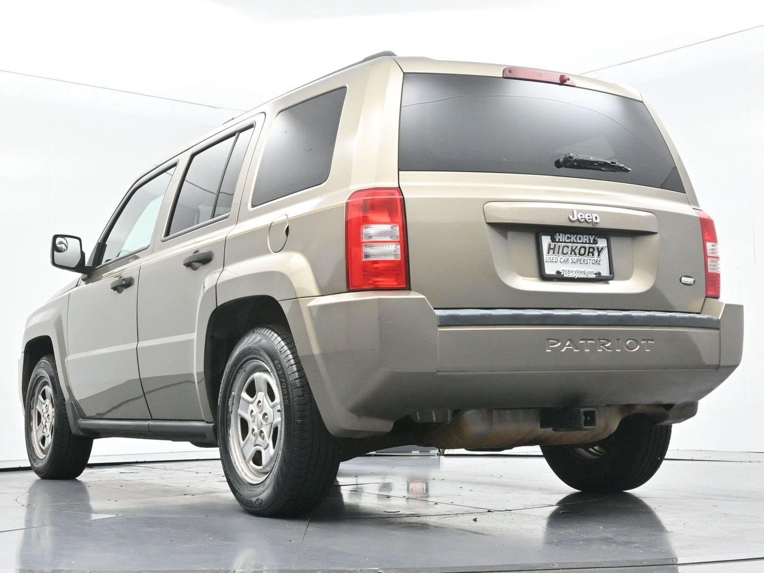 Used 2008 Jeep Patriot Sport FWD image 42