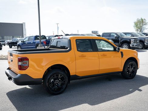 New 2026 Ford Maverick Lariat w/ Black Appearance Package AWD/4WD image 10