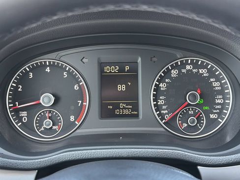 Used 2015 Volkswagen Passat 1.8T Limited Edition FWD image 23