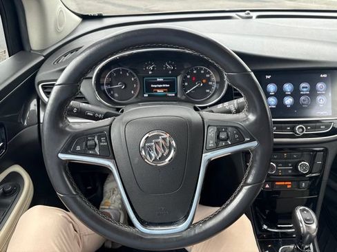 Used 2018 Buick Encore Preferred AWD/4WD image 9