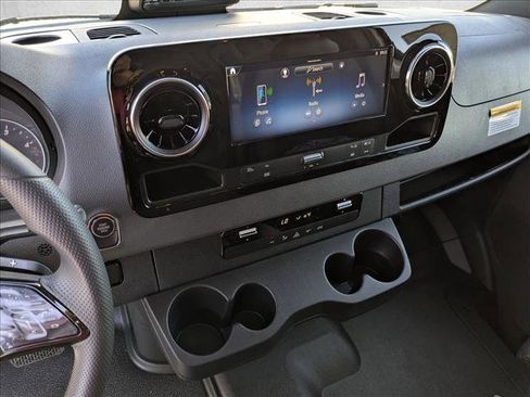 New 2026 Mercedes-Benz Sprinter 2500 image 12