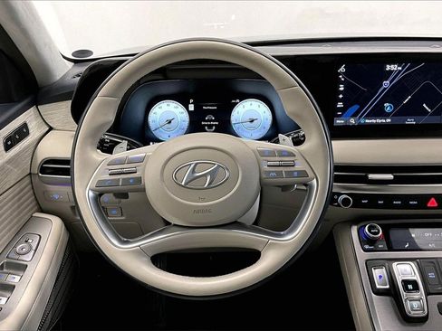Certified 2023 Hyundai Palisade Calligraphy w/ Cargo Package image 5