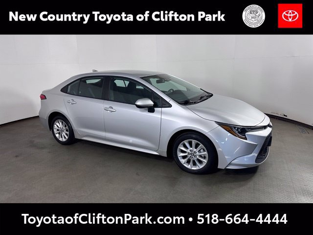 Used 2022 Toyota Corolla LE w/ LE Convenience Package FWD image 1