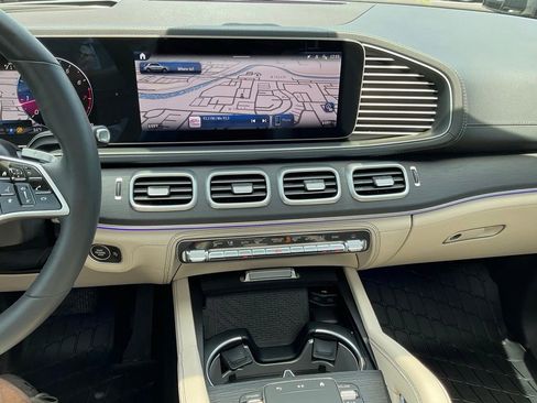 Used 2024 Mercedes-Benz GLE 350 4MATIC image 15
