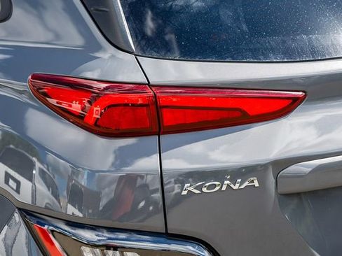 Certified 2023 Hyundai Kona Limited FWD image 10