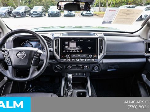 Used 2025 Nissan Frontier SV w/ SV Convenience Package AWD/4WD image 23