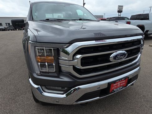 Used 2022 Ford F150 XLT w/ Equipment Group 302A High AWD/4WD image 12