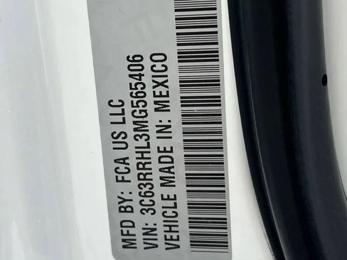 Used 2021 RAM 3500 Big Horn image 39