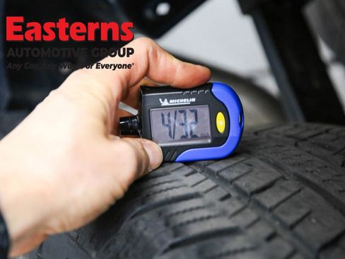 Used 2023 Chevrolet Silverado 1500 LT image 31