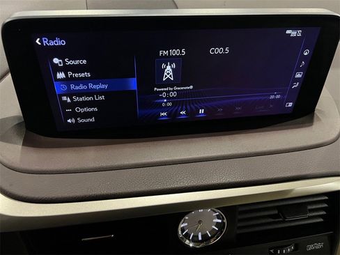 Used 2020 Lexus RX 450h AWD w/ Luxury Package image 31