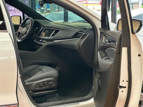 Used 2022 Buick Enclave Essence w/ Experience Buick Package image 46