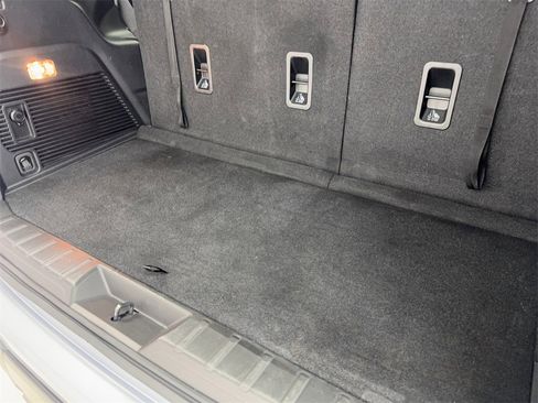 Used 2024 Subaru Ascent Touring image 84