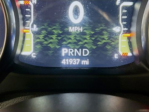 Used 2020 Jeep Gladiator Rubicon image 5