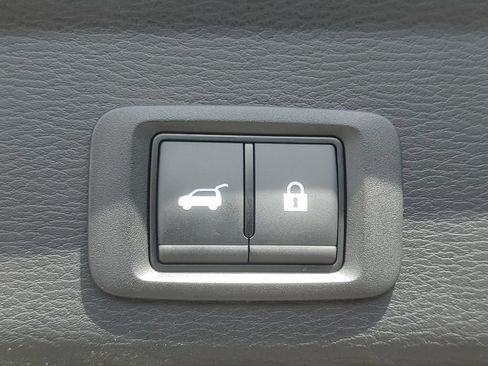 Used 2024 Mitsubishi Outlander SE AWD/4WD image 29