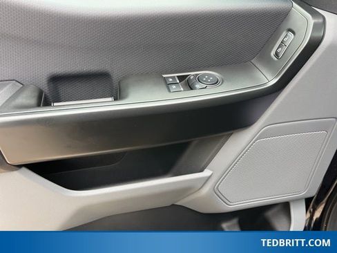 Used 2025 Ford F150 XL w/ Equipment Group 103A High image 31