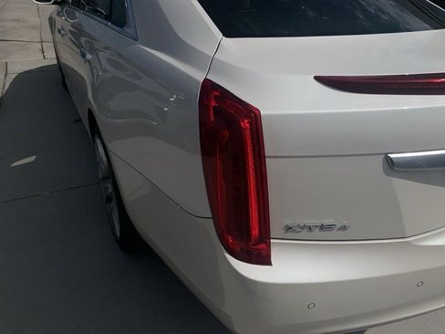 Used 2014 Cadillac XTS Premium image 4