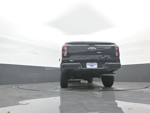 New 2025 Ford Ranger Lariat w/ FX4 Off-Road Package image 34
