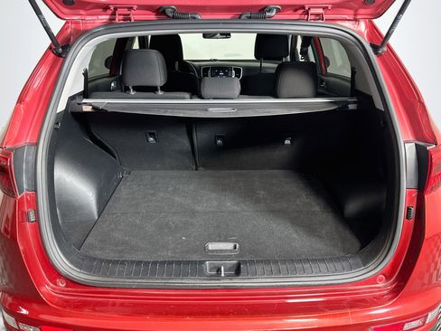 Used 2018 Kia Sportage LX FWD image 28
