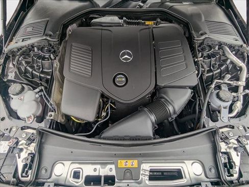 New 2025 Mercedes-Benz C 300 Sedan image 18