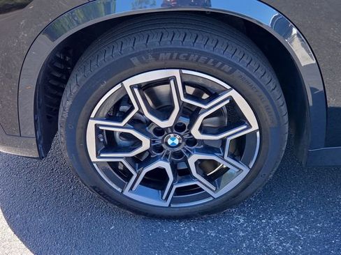 Used 2023 BMW X1 xDrive28i w/ Premium Package image 7