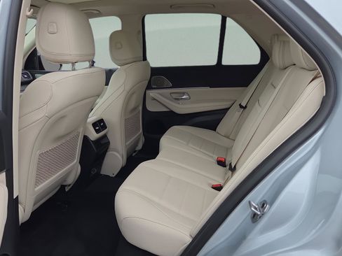New 2026 Mercedes-Benz GLE 450 4MATIC image 11