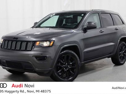 Used 2018 Jeep Grand Cherokee Altitude