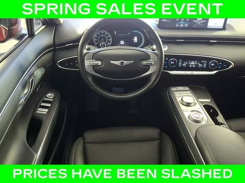 Used 2023 Genesis GV70 2.5T w/ Select Package image 12