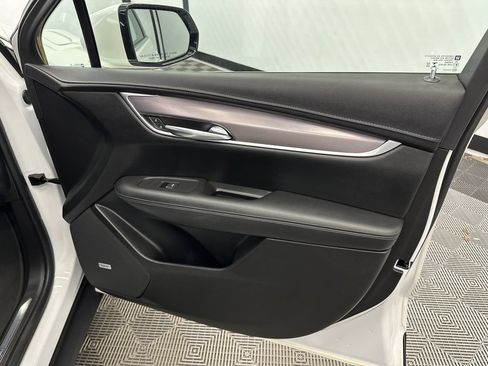 Used 2021 Cadillac XT5 Luxury FWD image 15