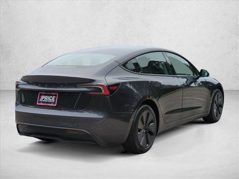 Used 2025 Tesla Model 3 Long Range RWD image 5