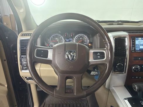 Used 2011 RAM 1500 Laramie AWD/4WD image 14