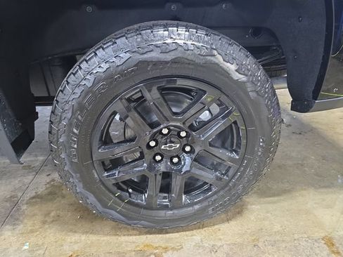 New 2026 Chevrolet Silverado 1500 LT Trail Boss w/ LT Trail Boss Premium Package AWD/4WD image 36