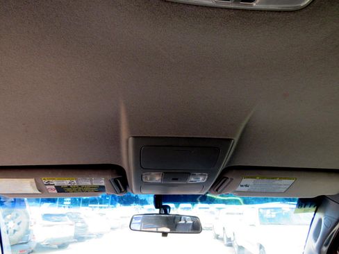 Used 2015 Toyota Tacoma 4x4 Double Cab image 16