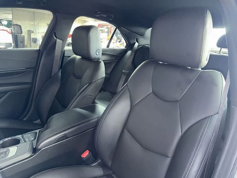 Used 2024 Cadillac CT4 Luxury image 14